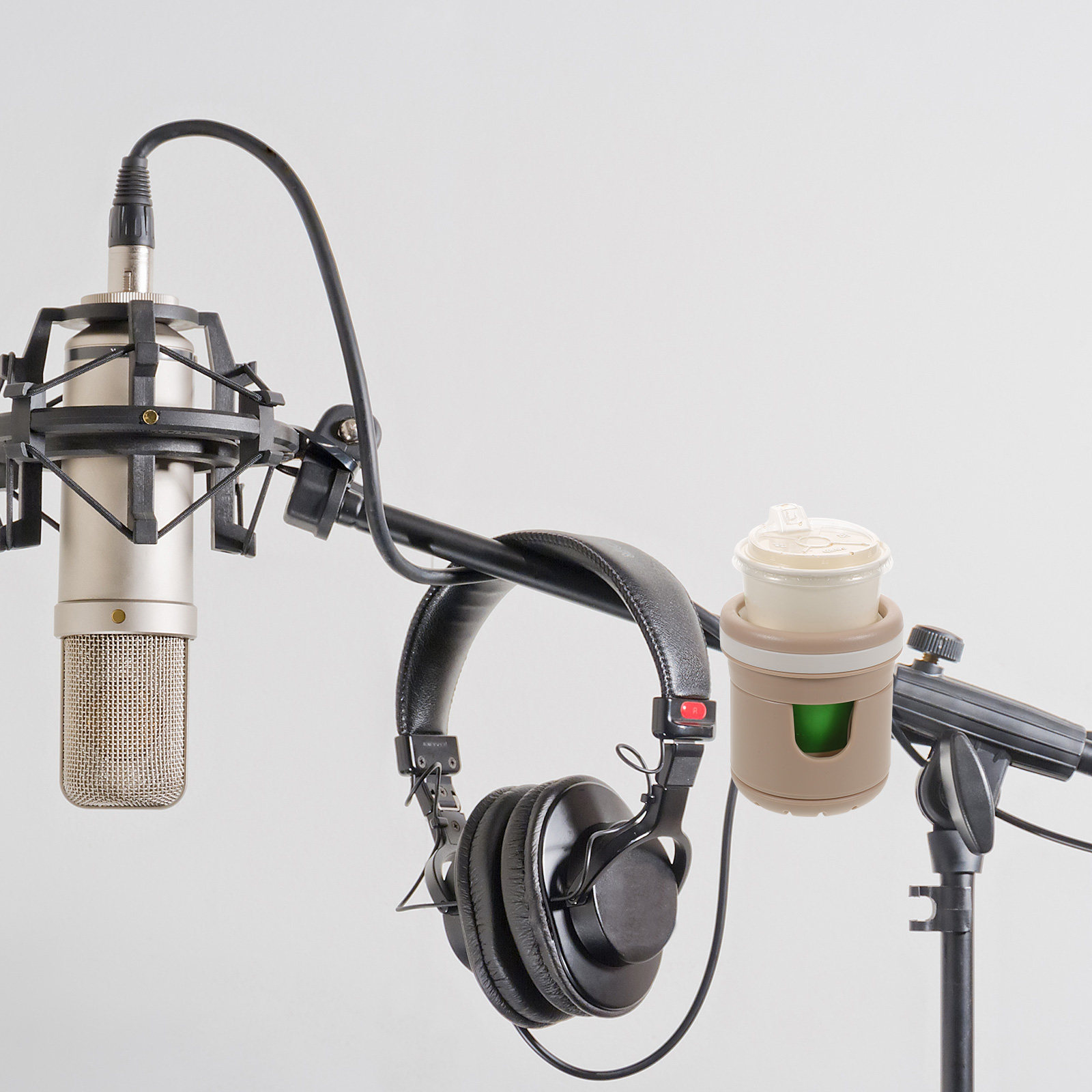 Soporte para Micrófono con Por - Water Bottle Holder reseña y precio